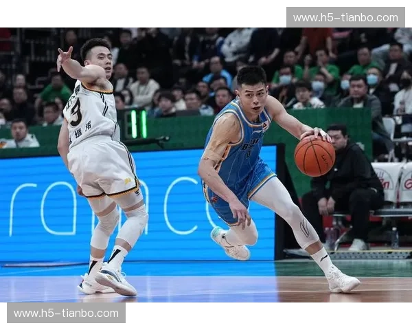 开云体育季后赛赛程:激烈对决,见证篮球巅峰时刻 开云体育季后赛赛程:激烈对决,见证篮球巅峰时刻